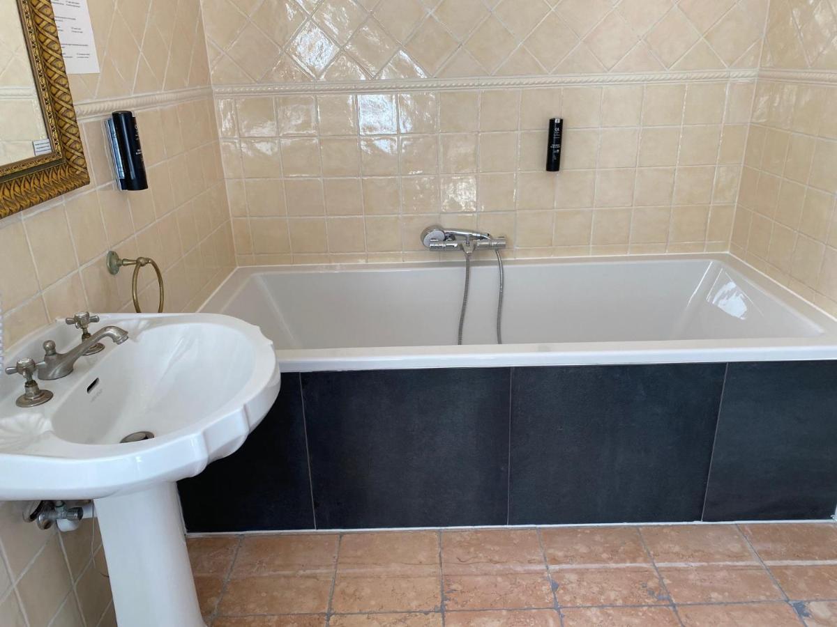 Boutique Hotel Puur Zee - Adults Only Wijk aan Zee ภายนอก รูปภาพ